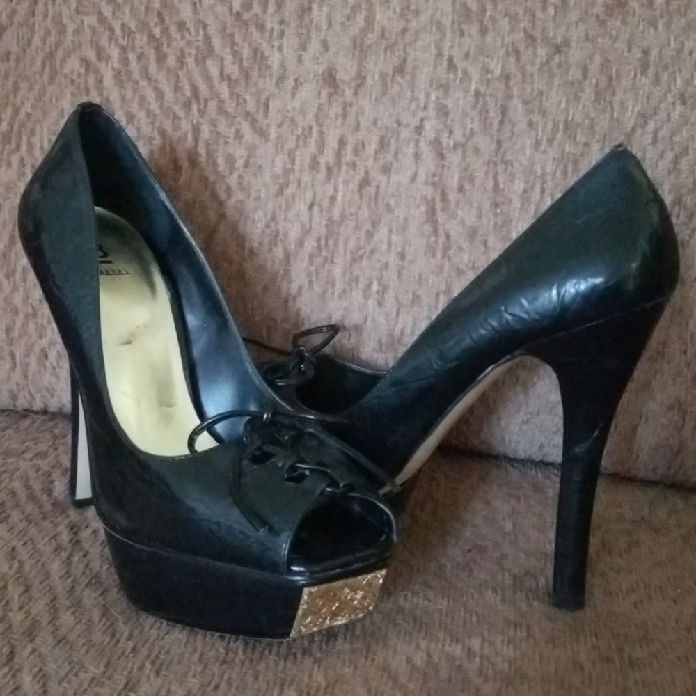 Bakers Heels - image 1